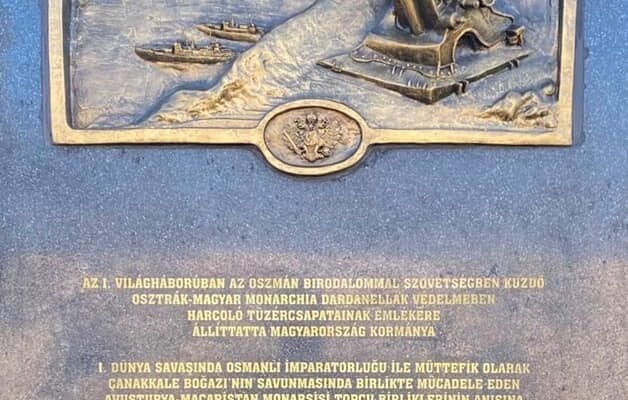 Hősi emlékmű a Gallipoli-félszigeten a Dardanellák osztrák–magyar tüzérei tiszteletére