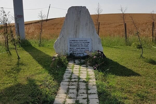 The Memorial at the Yarapsan Mud Bath