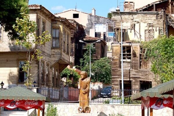 The Statue of Ibrahim Müteferrika