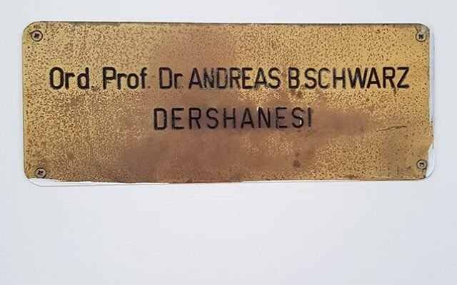 Schwartz Bertalan-terem az Isztambul Egyetemen